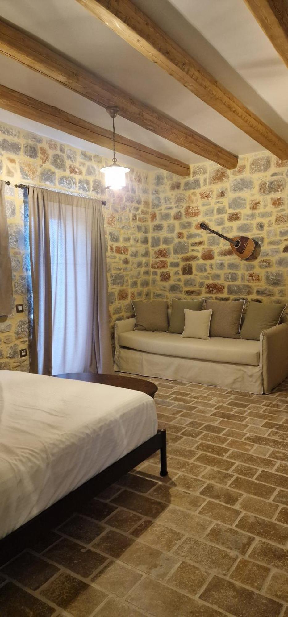 Arapis Rooms & Suites Agios Kiprianos Esterno foto